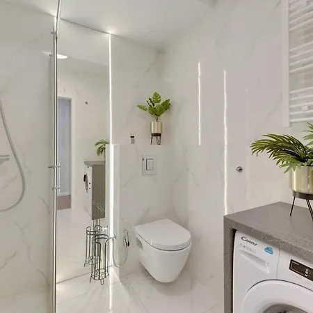 Tartaczna Center By Downtown Apartment