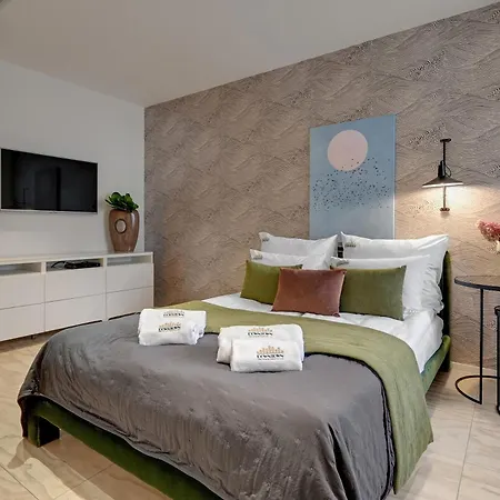 Downtown Tartaczna Ii