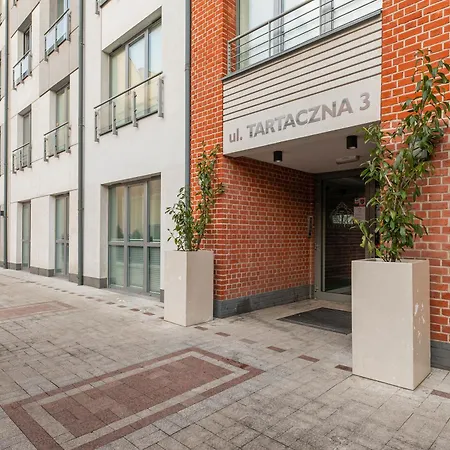 Tartaczna Center By Downtown アパート *